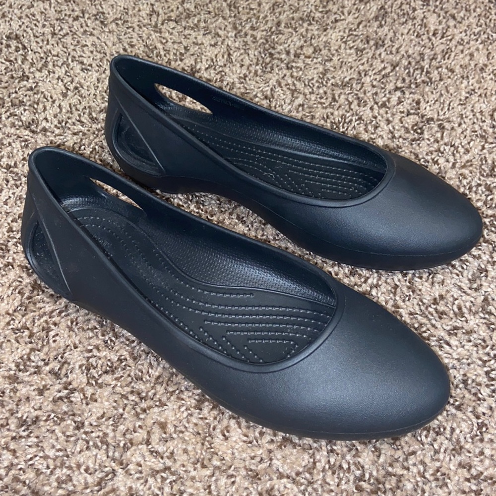 Black Crocs flats size 9